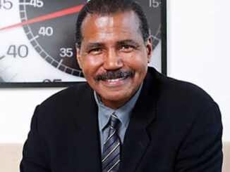 Bill Whitaker"s image