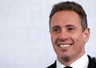 Chris Cuomo image