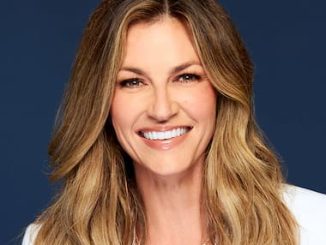 Erin Andrews's image