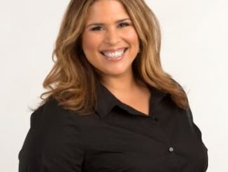 Marly Rivera"s image