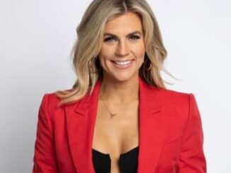 Samantha Ponder"s image