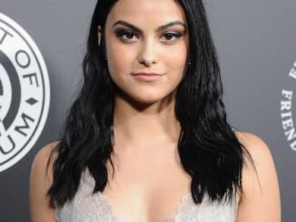 Camila Mendes"s image