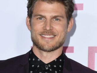 Travis Van Winkle Image