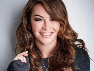 Suzi Perry's image