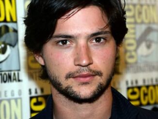 Thomas McDonell's image