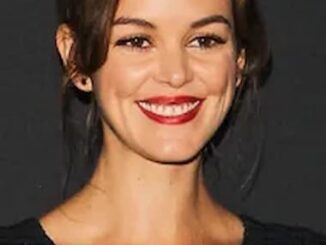 Nora Zehetner's image