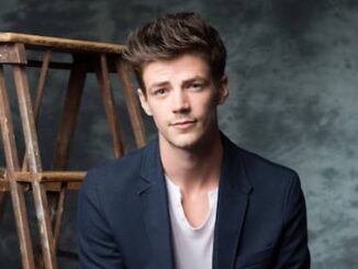 Grant Gustin's image