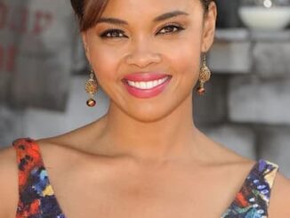 Sharon Leal's image